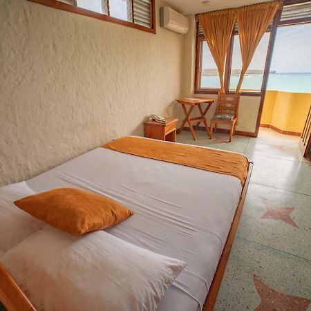 Hostal Estrella De Mar Puerto Ayora  Extérieur photo