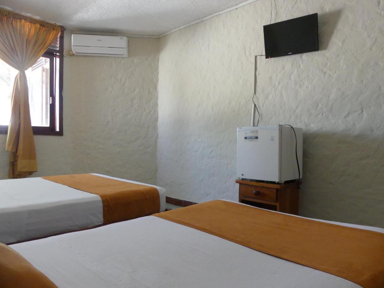 Hostal Estrella De Mar Puerto Ayora  Extérieur photo